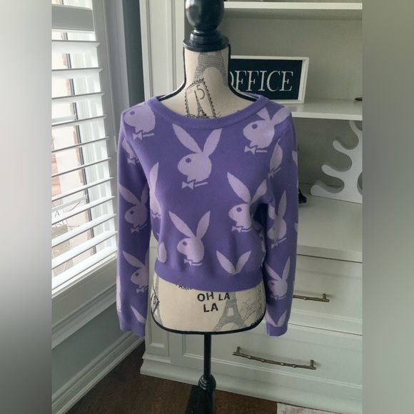 PLAYBOY Purple Knit Graphic Sweater Women’s Size Small - Picture 2 of 12